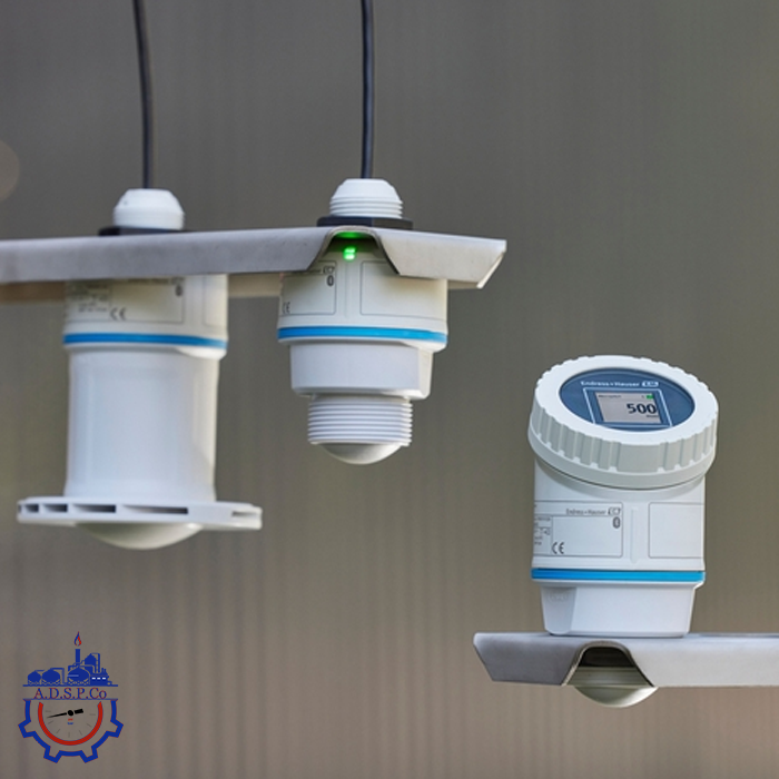 لول ترانسمیتر راداری کامپکت: Micropilot FMR10 در فضاهای محدود